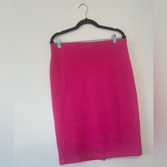 Pink Pencil Skirt – Size 10 - Picture 2 of 5